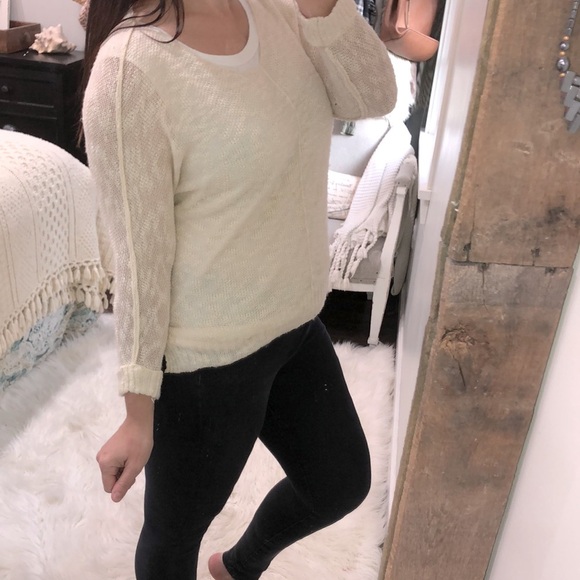 Main Strip size small ivory lightweight lightly sheer sweater - Picture 3 of 5